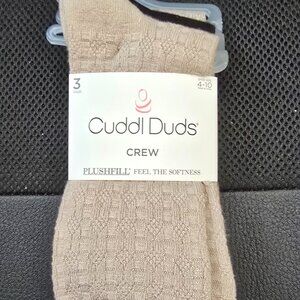 NWT women's crew socks by Cuddl Duds 3 pairs size 4 -10